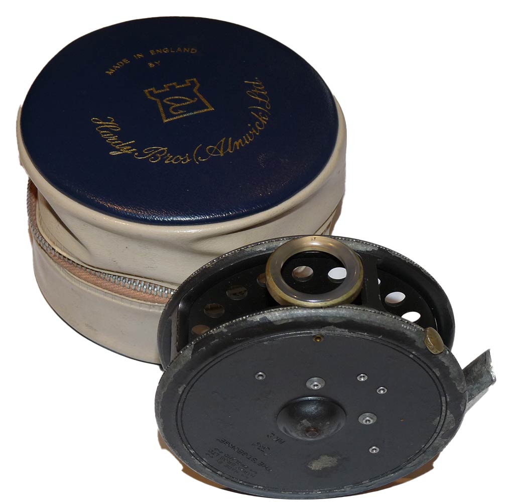 Hardy St George two screw drum latch reel 3 3/4" with Hardy case - Image 2