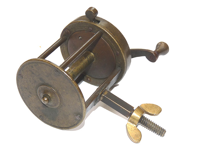Antique brass spike fitting multiplier winch with pin stop, geared reel c 1800's for collector - Image 3