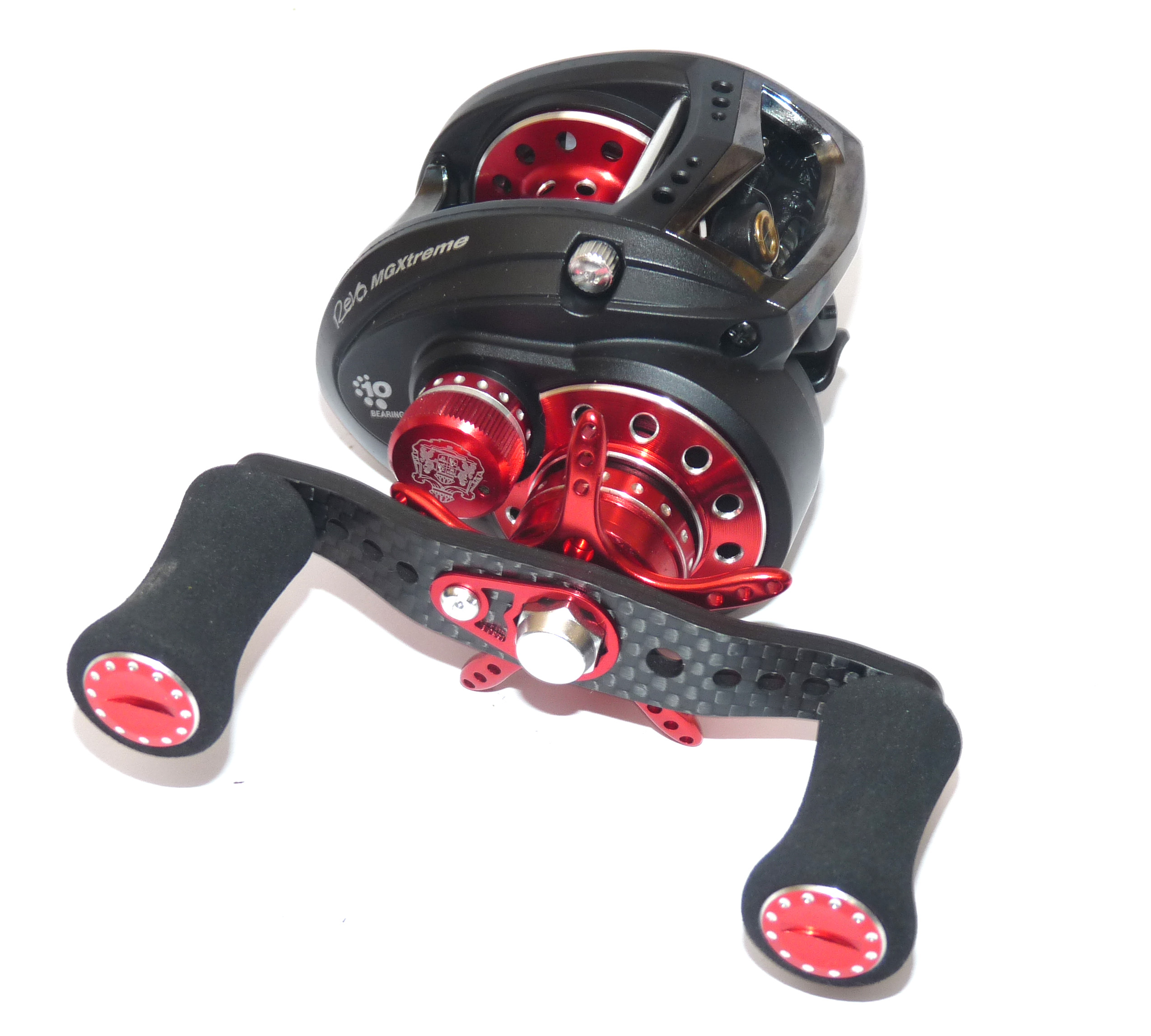 Abu Revo MGXtreme low profile multiplier reel black,/red 10 bearing, rare, collector