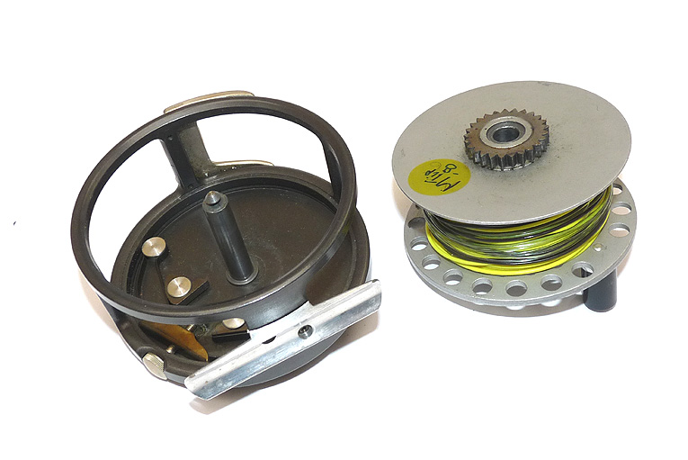 Hardy Alnwick Zenith vintage wide drum alloy fly fishing reel best condition + spool + lines - Image 4