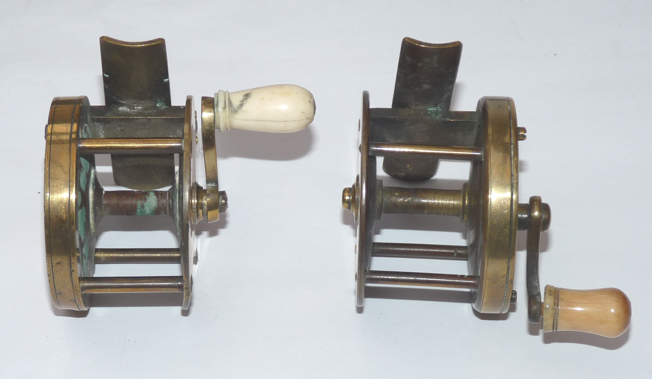 Brass winch 2.25" and a single wind reel c 1870 multiplier fishing reel for collector (2) - Image 3