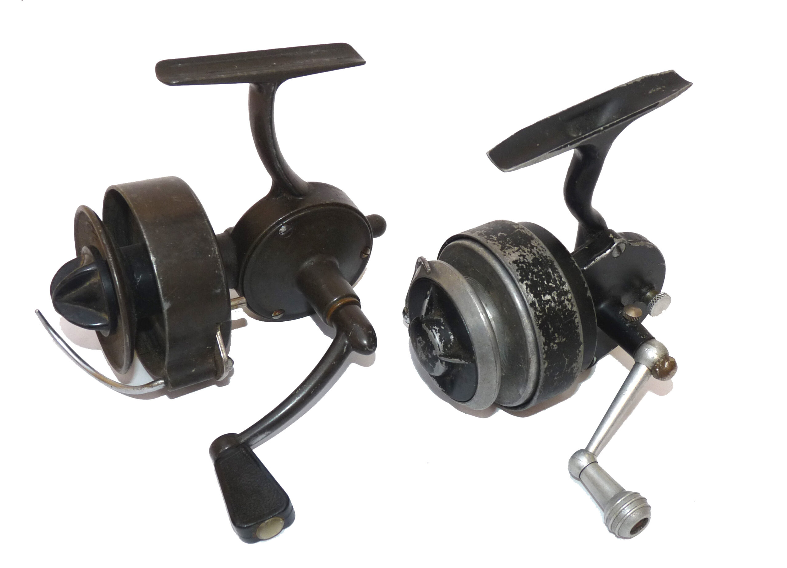 Sagarra Spanish Patent vintage spinning reel & Swiss Monti Super 2 half bail spinning reel