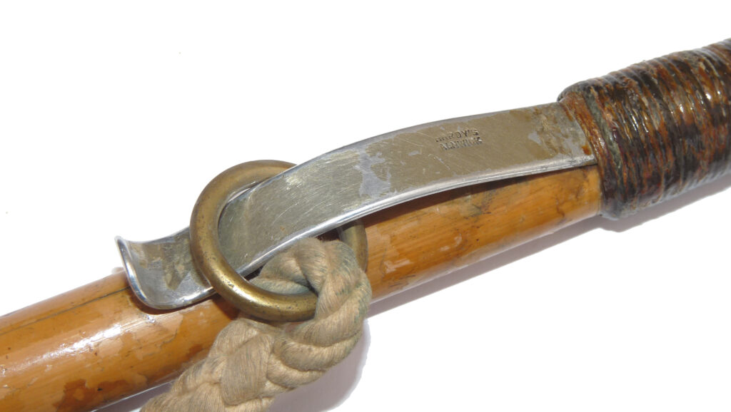 Hardy vintage bamboo shaft combined wading staff and gaffs x 2 to display - Image 7