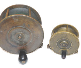 2 Hogg Maker antique Scottish brass salmon fly reels, 4