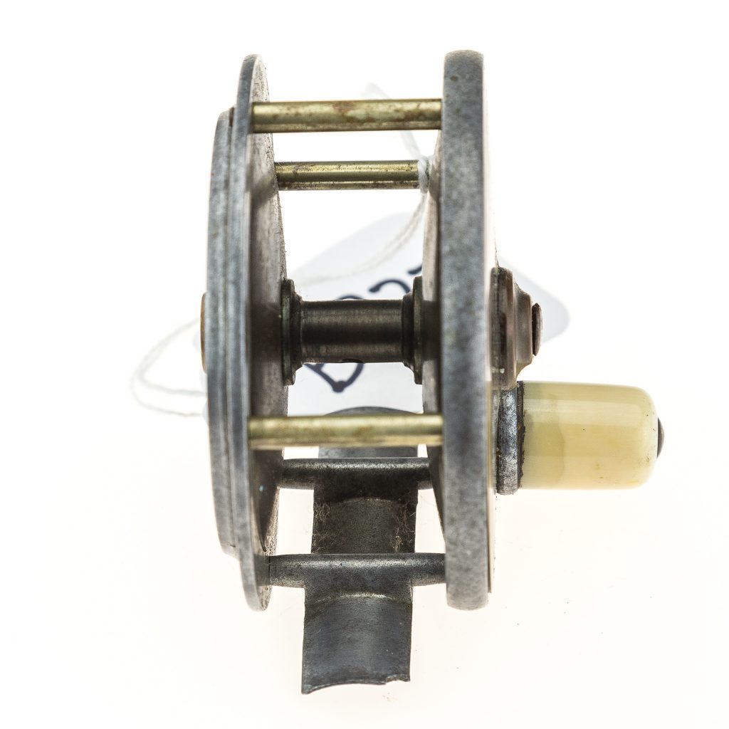 C Farlow and Co. Makers 2.75'' brass & alloy trout reel - Image 3