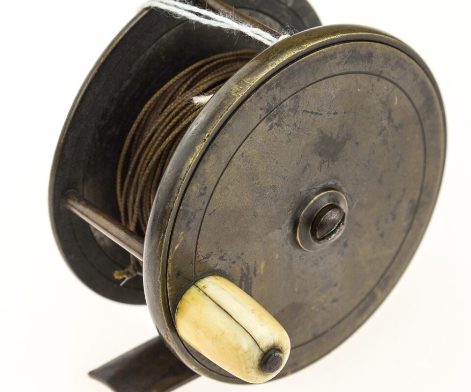 Chas Farlow & Co. 32 brass plate wind fishing reel. Engraved 191 Strand, London.