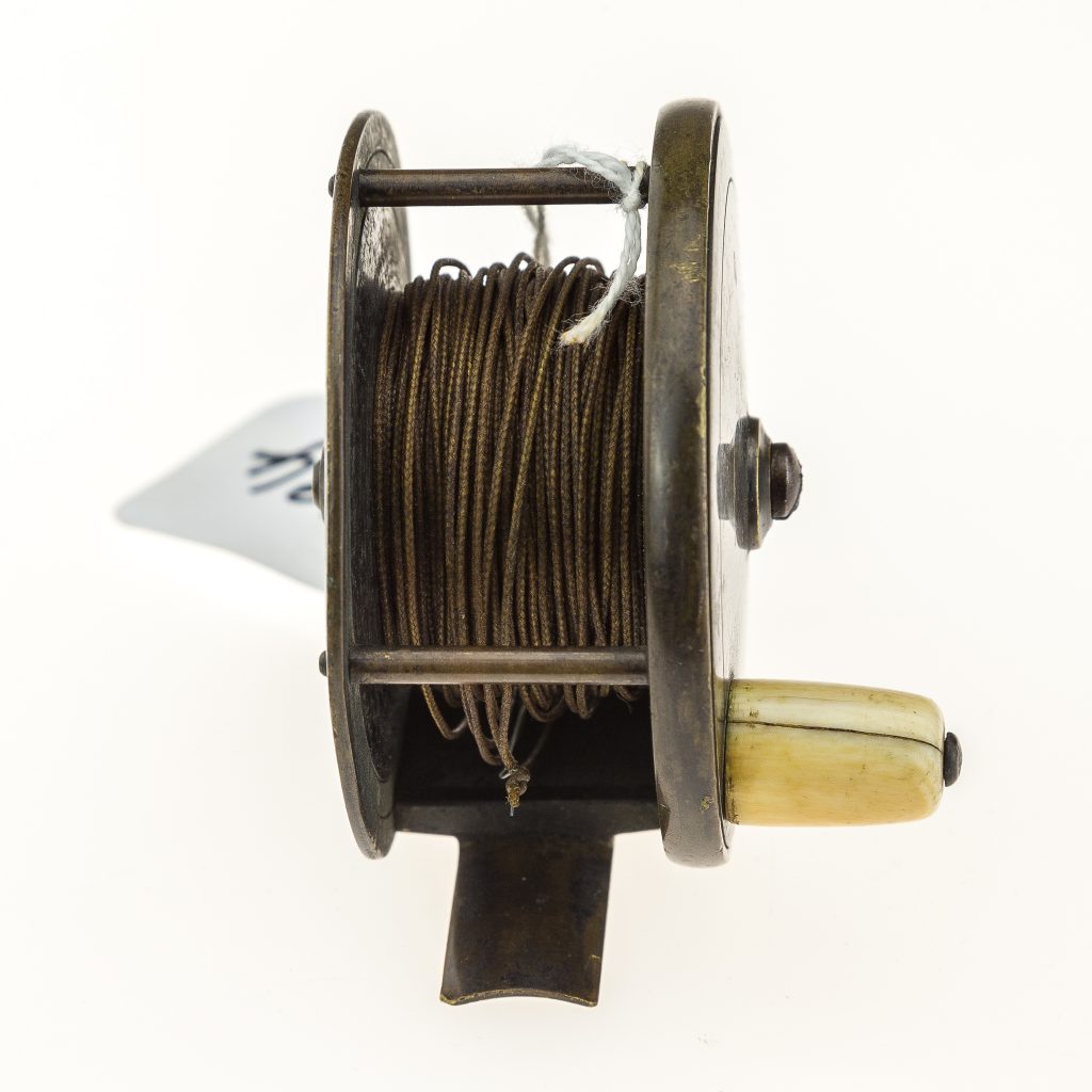 Chas Farlow & Co. 3" brass plate wind fishing reel. Engraved 191 Strand, London. - Image 3