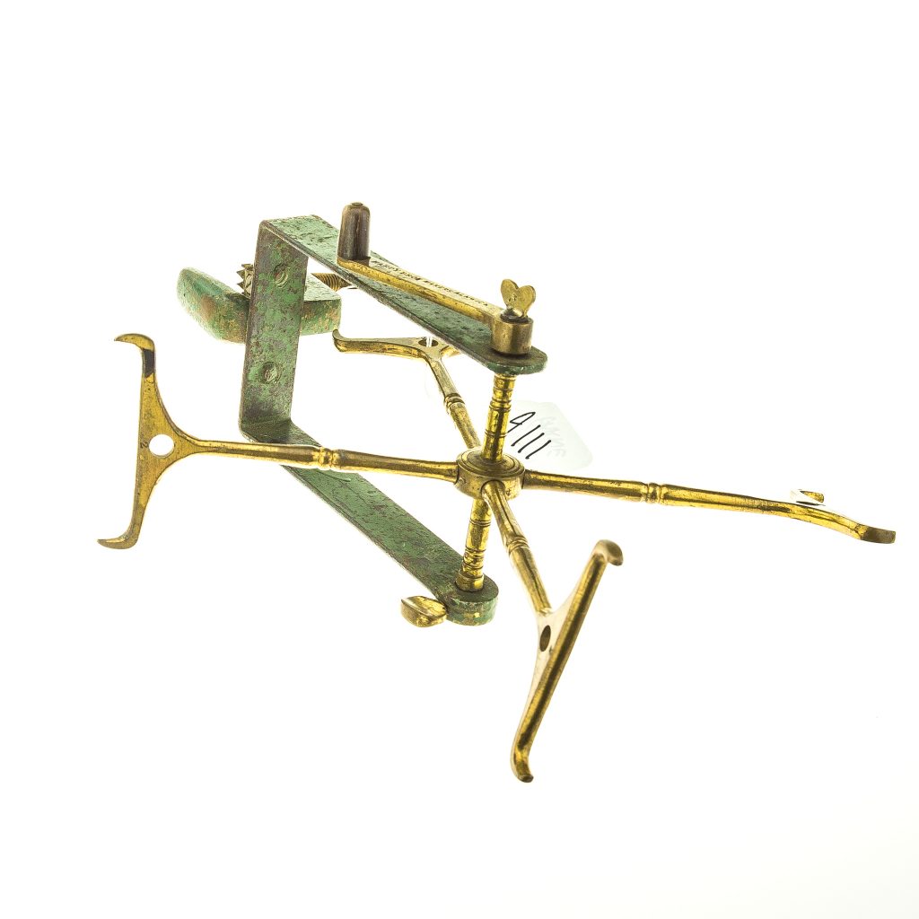 Hardy Improved vintage Line Drier c1900 with brass screw in arms & original paint - Image 2