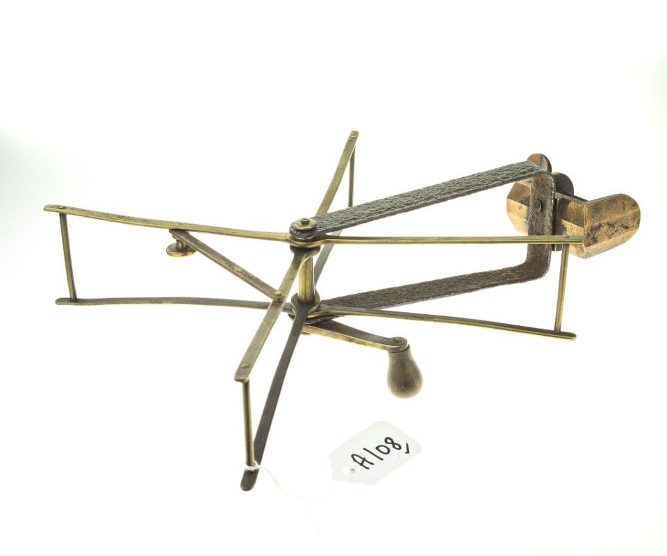 Alternative view of Farlow's antique collapsible line drier circa 1885-1894