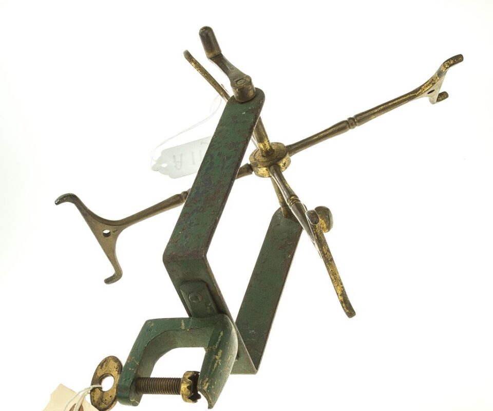 Antique Hardy Improved Line Drier with 4 removable arms for collector