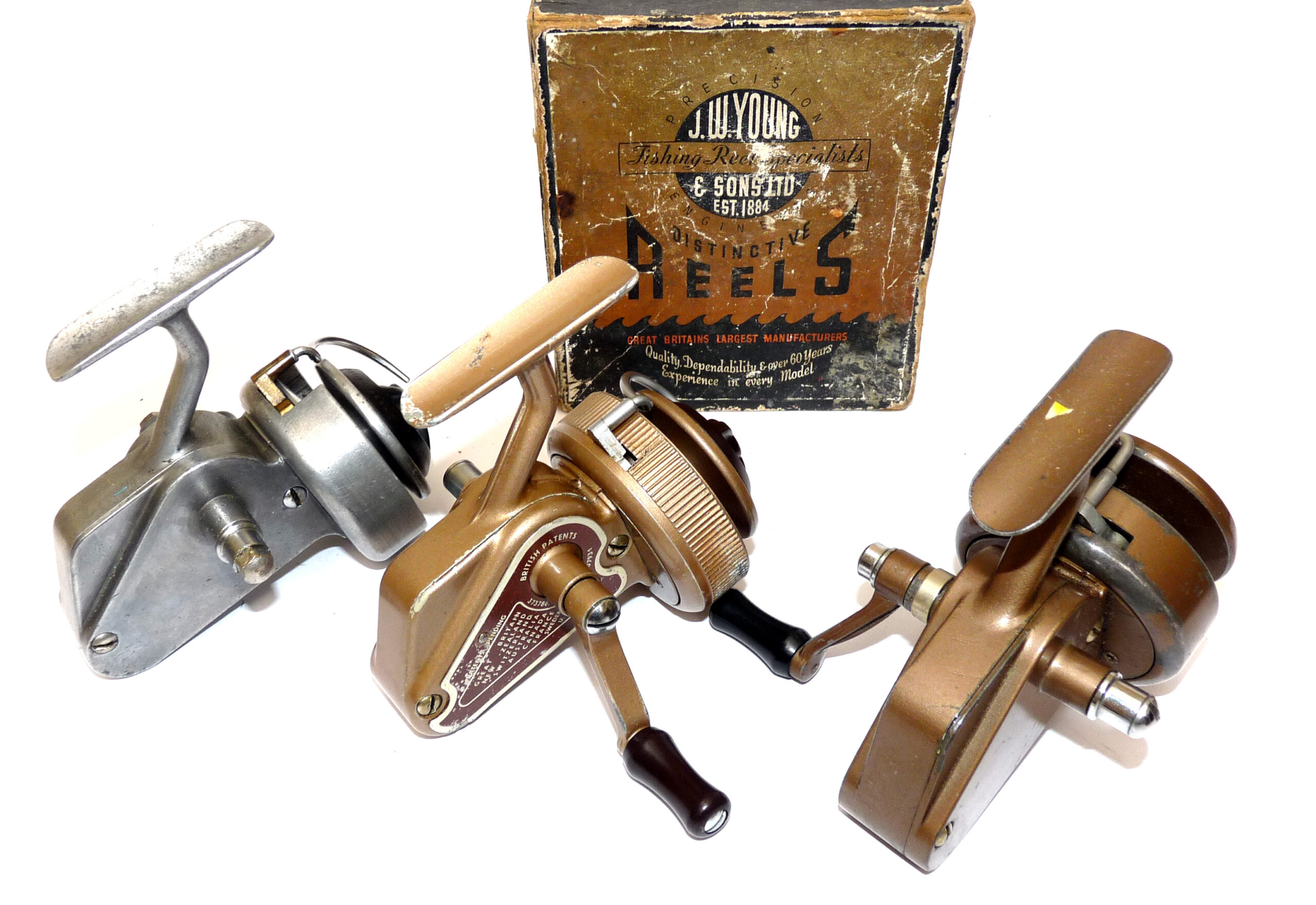 J W Young Ambidex reels x 3, boxed No1, No 2 + polished original fish or display - Image 3