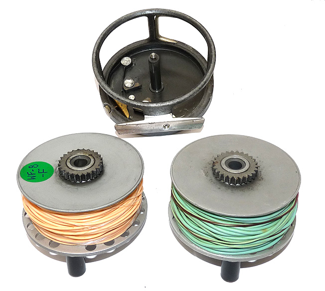 Hardy Zenith vintage alloy wide drum 3-5/8 fly reel LHW RHW with spare spool + lines c1970's - Image 3