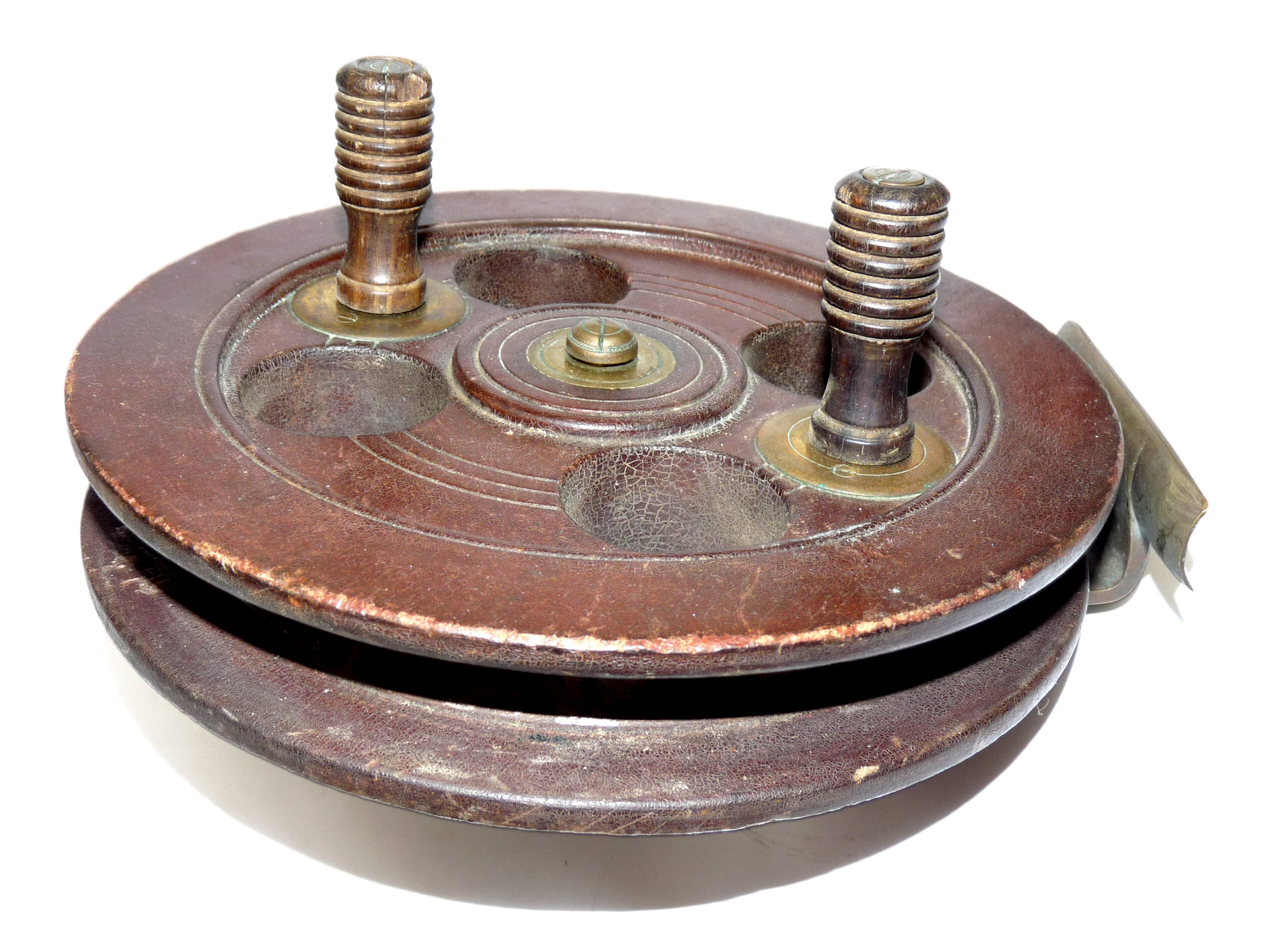 Scarborough 8" wood and brass antique sea fishing reel with unusual brass fittings and handles c1900-20 - Image 5