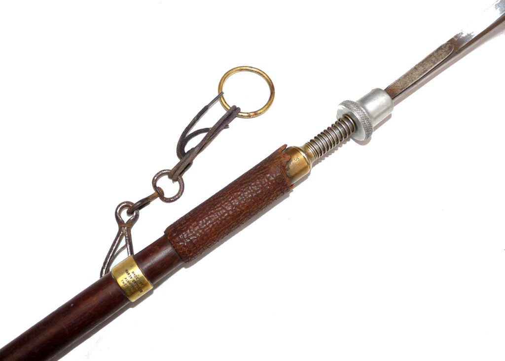 Hardy The Orchy vintage combined wading staff & gaff for salmon river fishing or display - Image 3