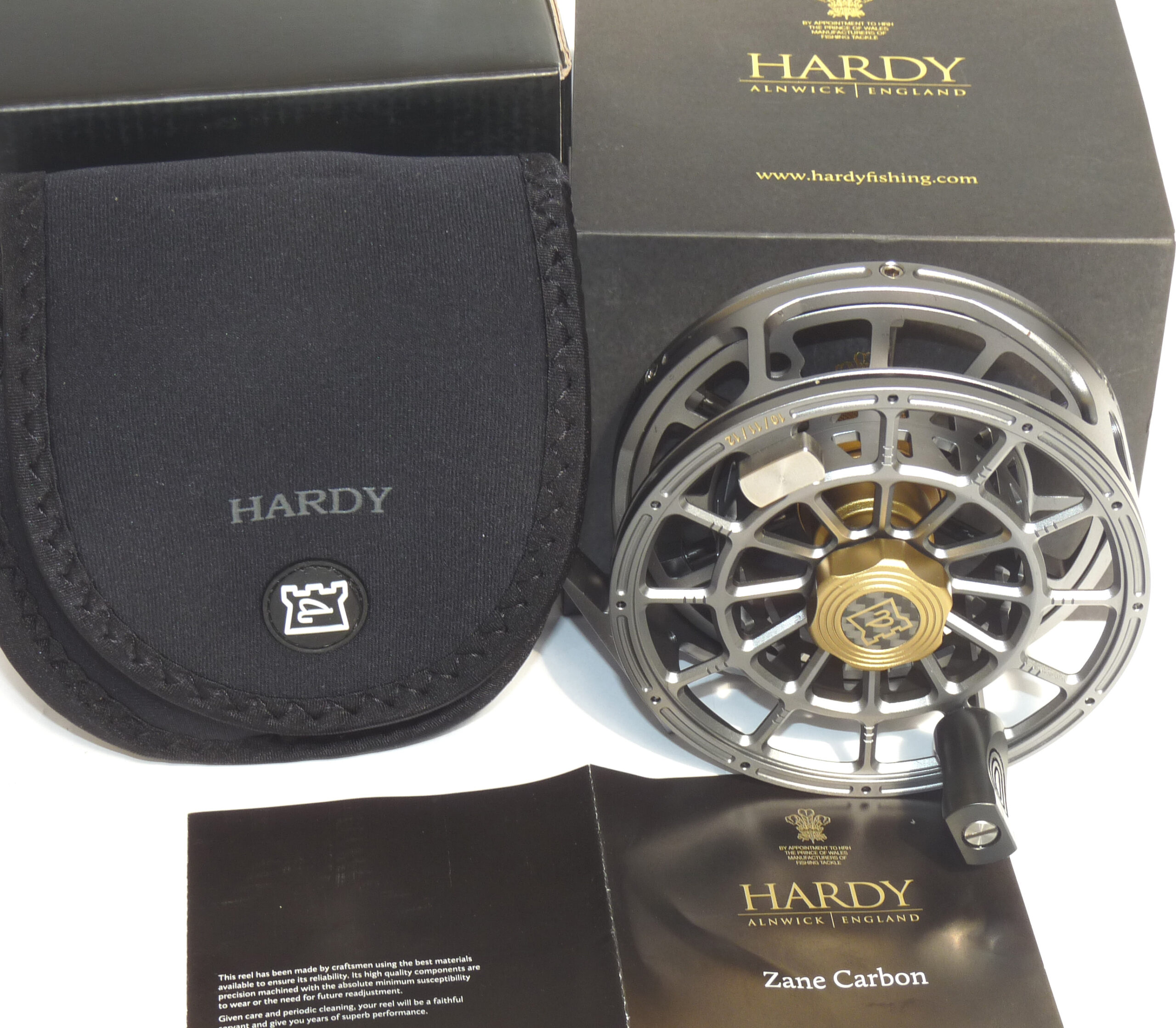 Hardy Zane Carbon 10000 large arbor reel # 10/11/12 in silver finish. unused with papers case and box