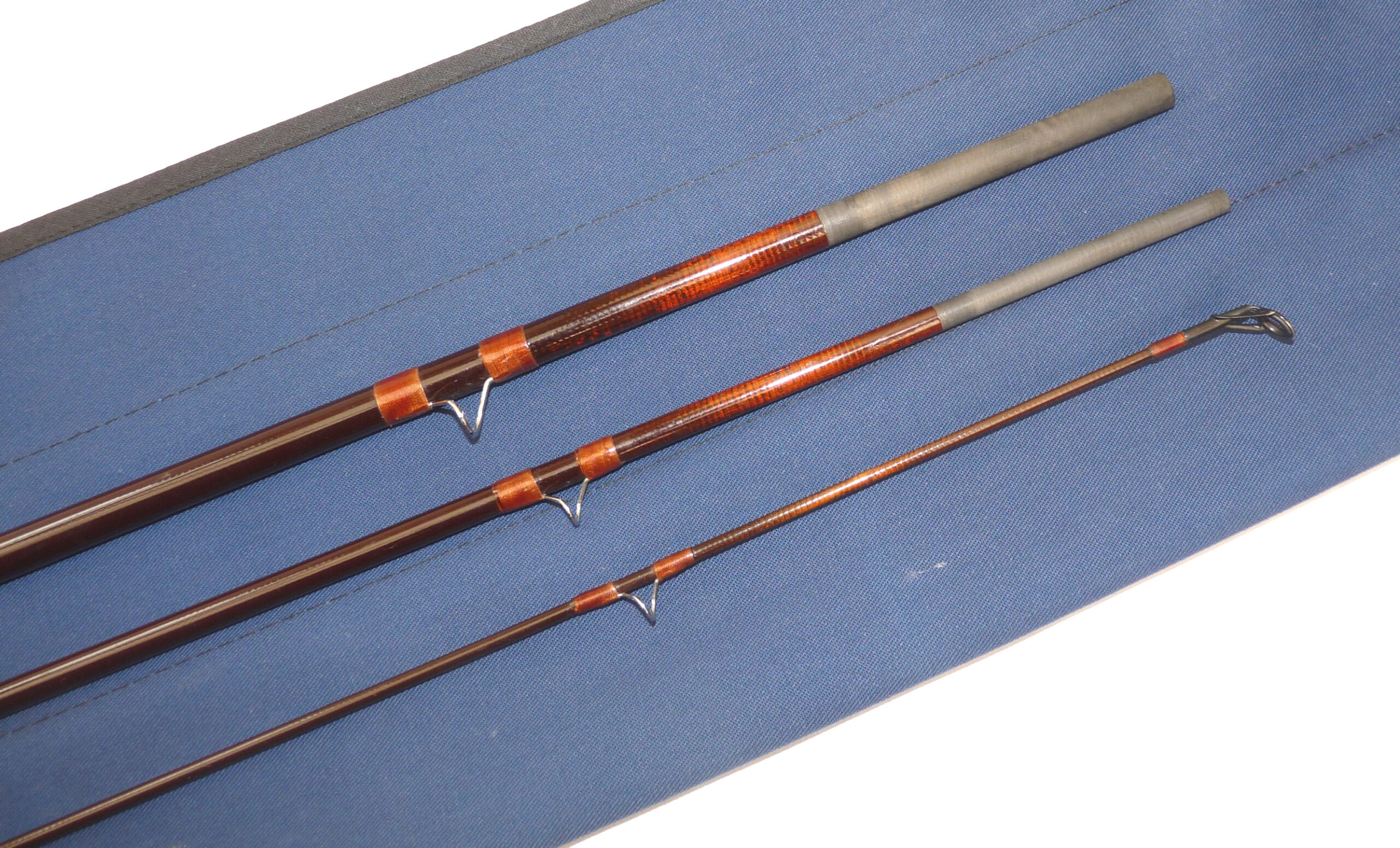 Bill Coxill, the Helmsdale Classic 12’ three-piece carbon salmon fly rod #8/9 sea trout salmon fishing - Image 3