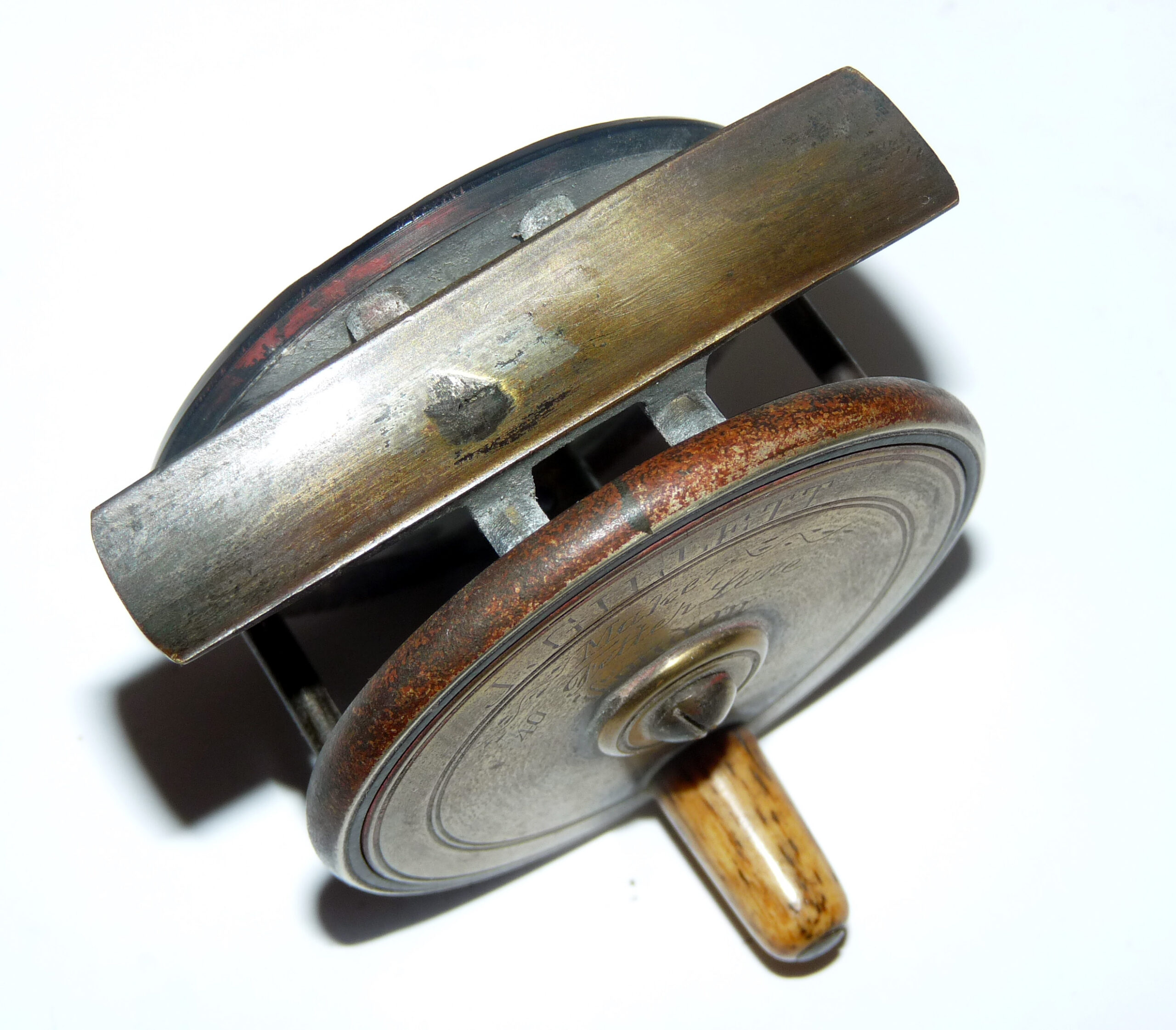 Antique J Gillett, London 2 1/2” ebonite and brass plate wind reel - Image 2