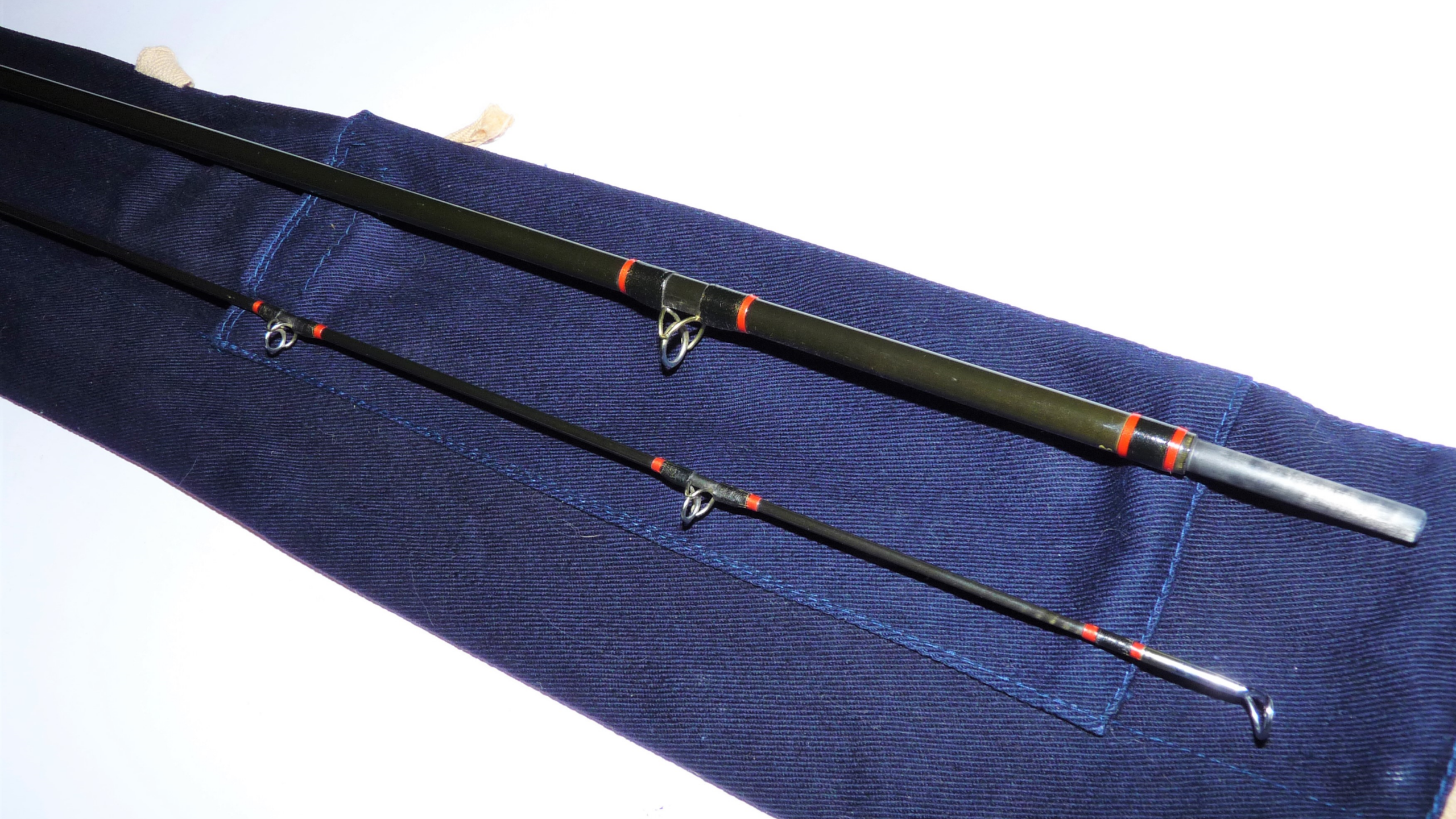 Hardy 9' Richard Walker Farnborough 2 piece line #7/8 rod - Image 3
