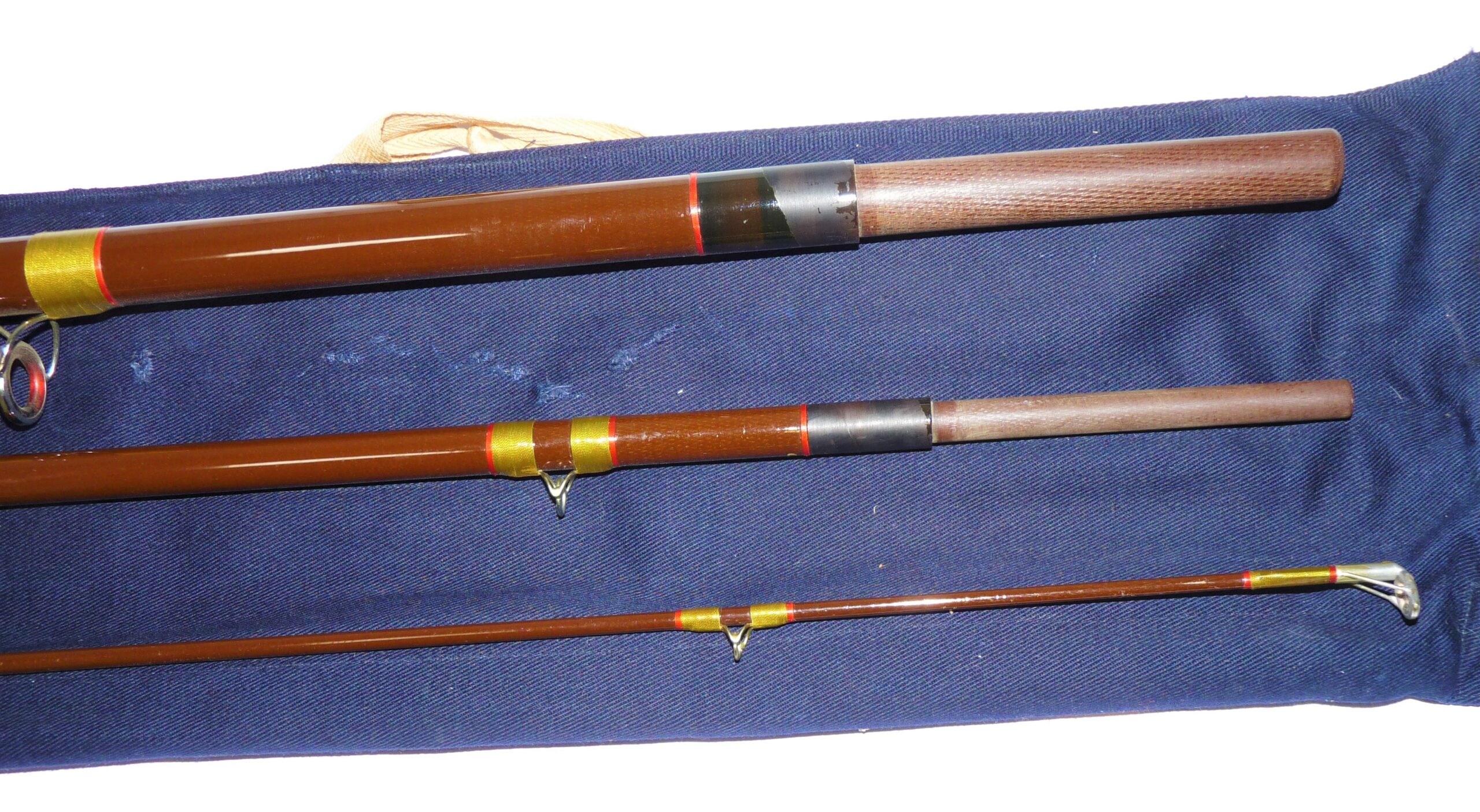 Hardy Salmon Fly 14’ 3 piece brown fibalite rod line #10 Hardy bag - Image 5
