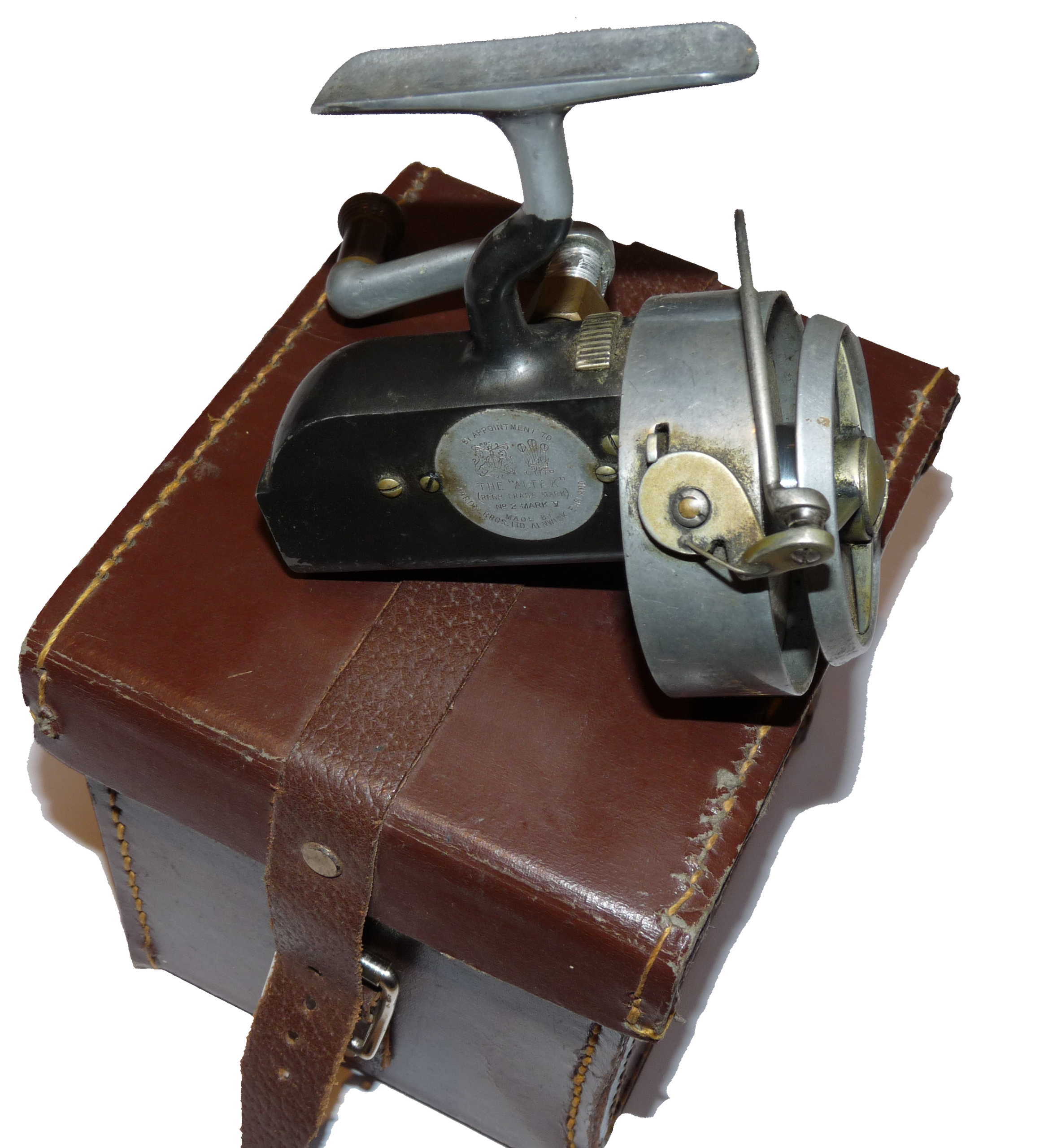 Hardy Altex No 2 MK V Fixed Spool Reel With Original Reel Case - Image 4