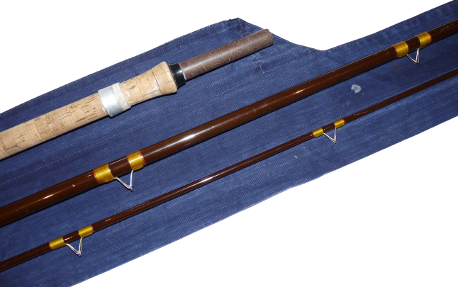 Hardy Fred Taylor Globe Trotter three piece fibre glass 11'3" coarse fishing rod with bag - Image 2