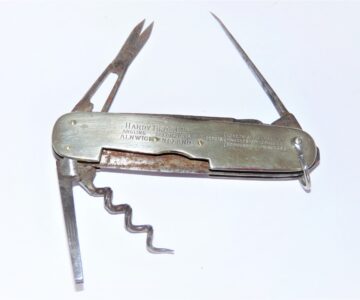 Alternative view of Hardy Anglers Knife No 4 With Multi Tools, Scissors, Screwdriver Blade
