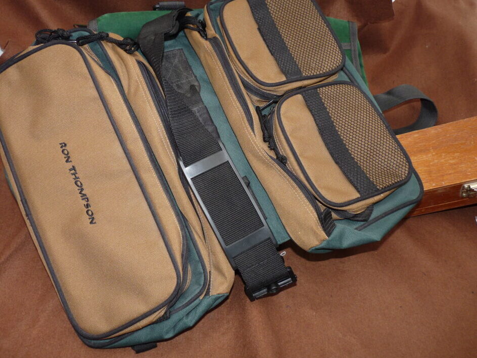 Wychwood large tackle carryall, Ron Thompson bag & wooden box + trout flies, - Image 2
