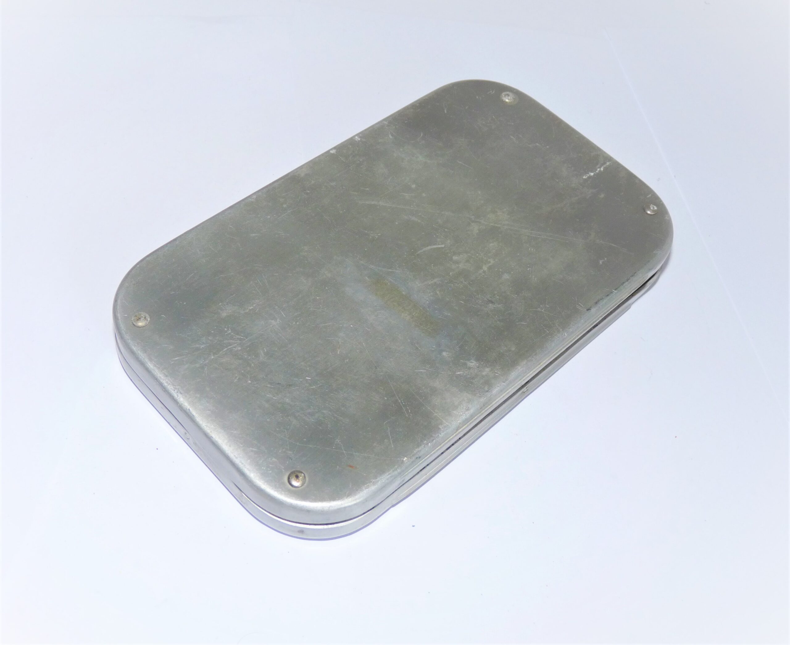 Farlow London Vintage Alloy Pocket Fly Tin - Image 3