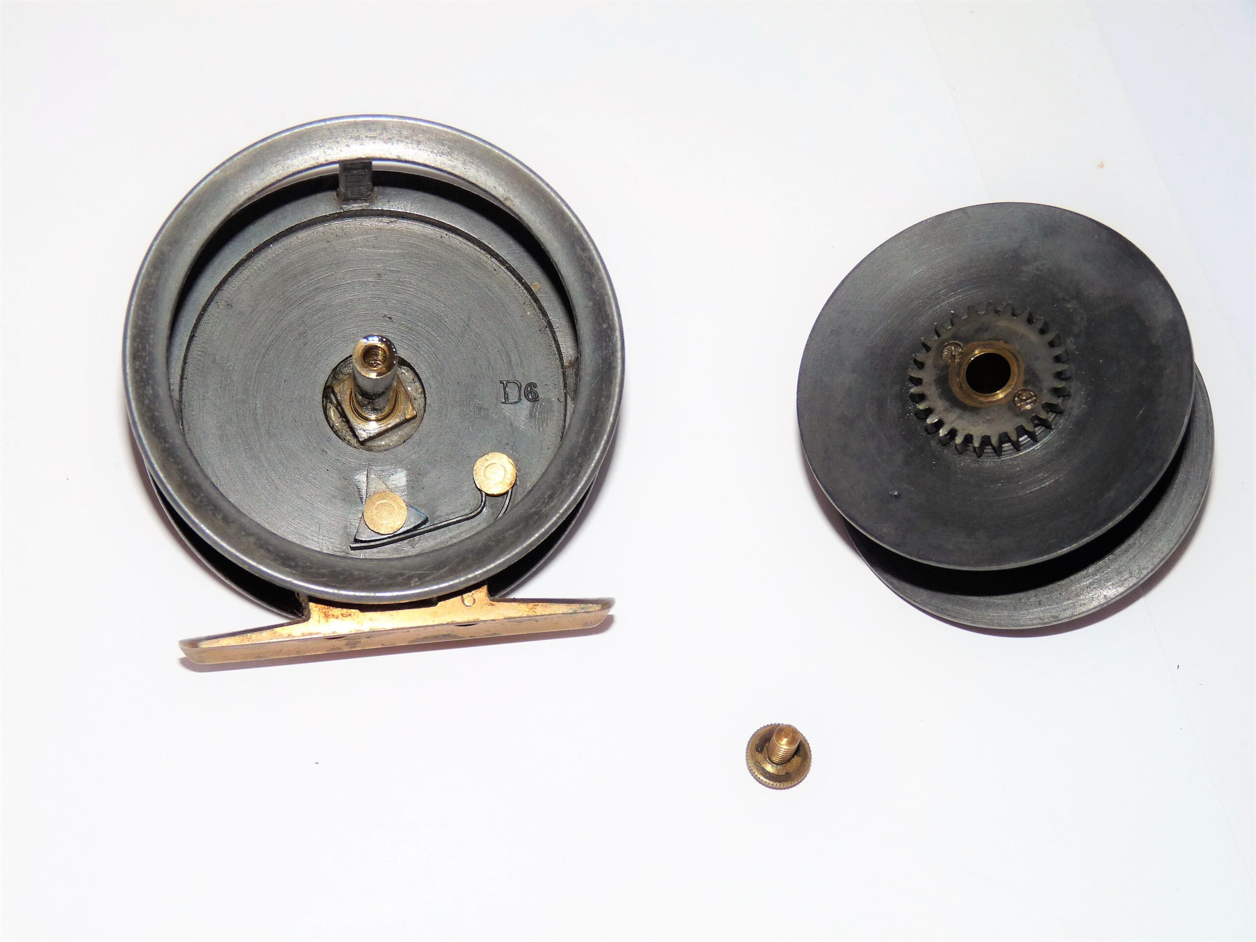 Dingley 2.75" vintage alloy trout fly reel - D6 - Image 4