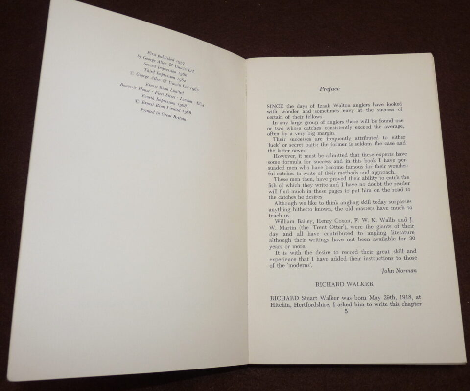 Alternative view of Stillwater Coarse Fishing & Coarse Fishing With The Experts books