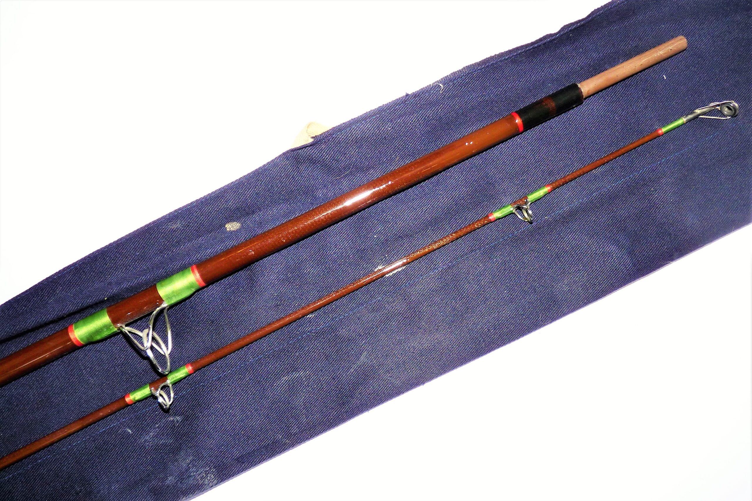 Hardy Two Piece 8' Glass Fiber Spinning Rod Pike Zander Bass - Image 3