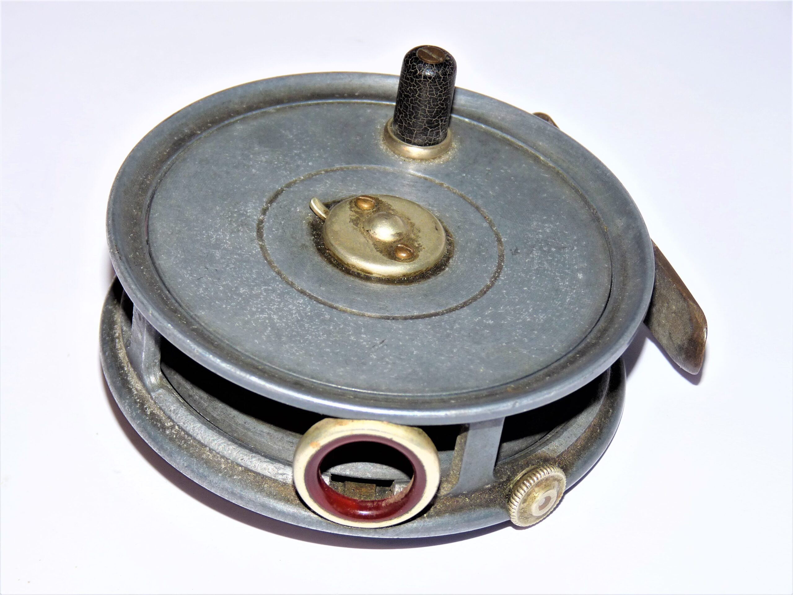 J W Young 14A 3.5" vintage fishing reel with red agate line guard - Image 3