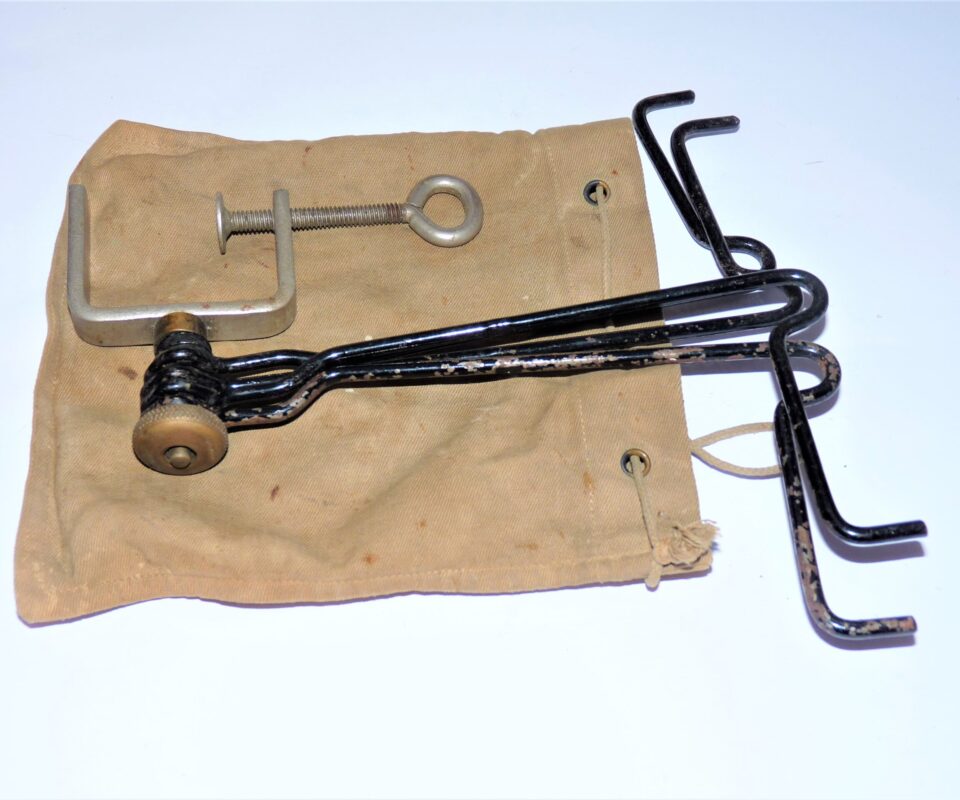 Hardy Hotspur vintage folding line drier / winder