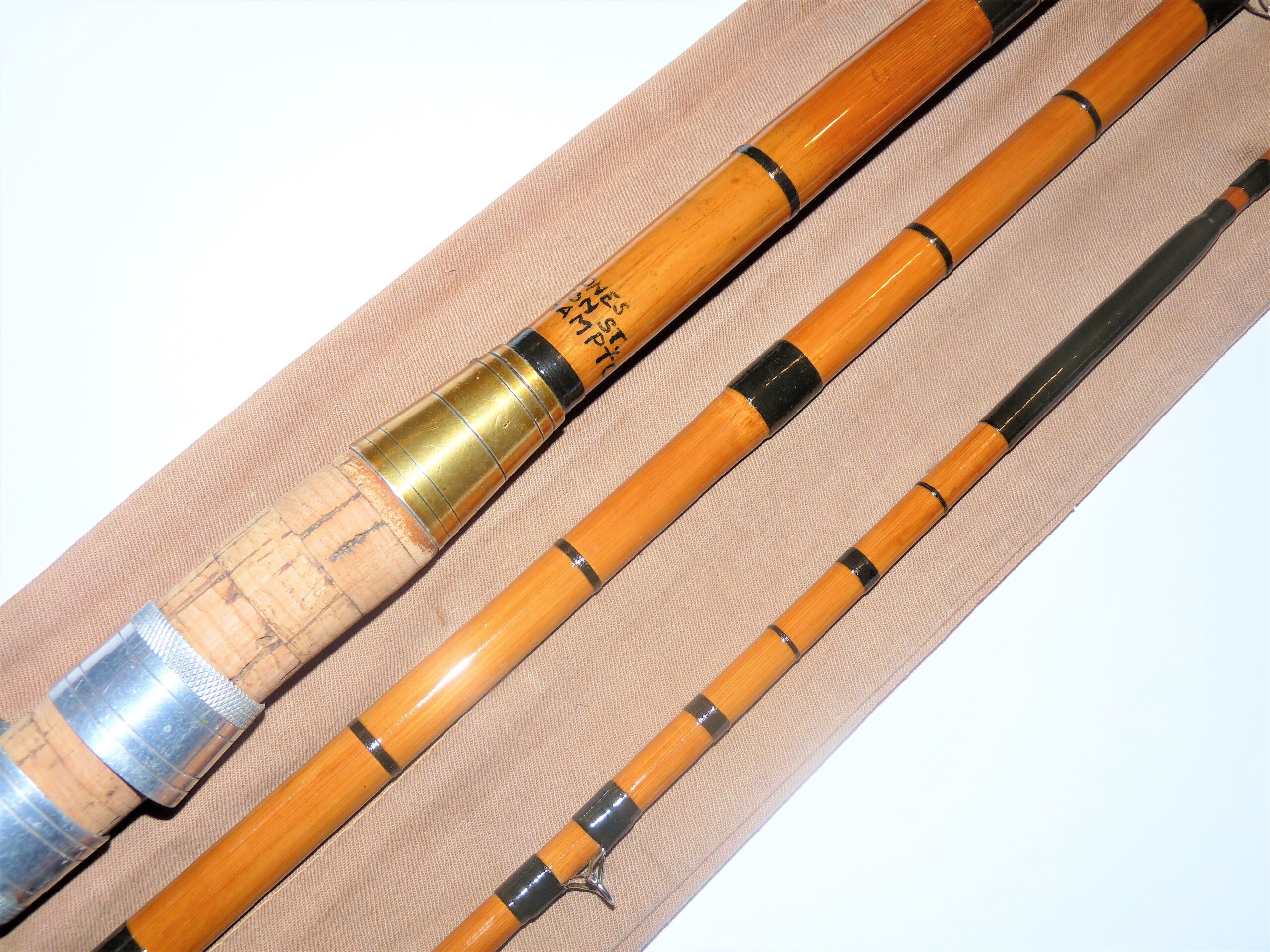 Sowerbutts Of London Thames style 10′ 6" whole cane fishing rod three-piece superb decorative rod - Image 6