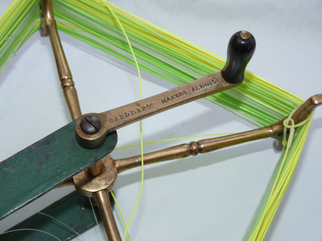Hardy model 1897 Line Winder with U shaped frame & brass frame - Image 4