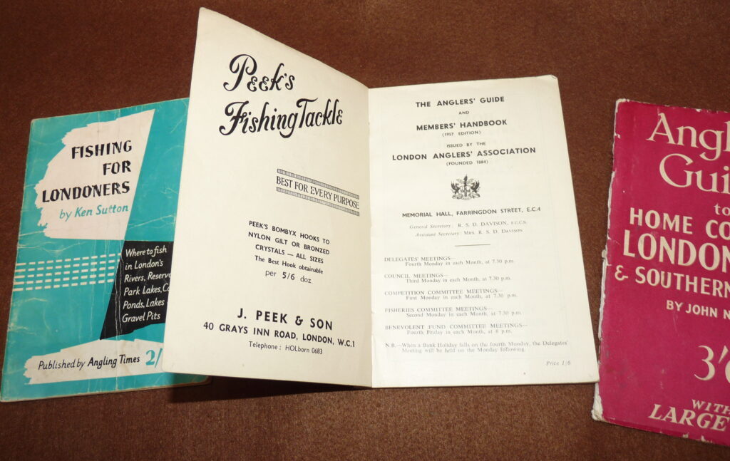 London linen map + 4 fishing London/South handbooks with maps - Image 5