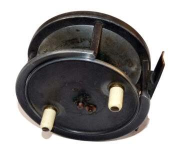 Dingley 4.5'' Hardy Silex pattern vintage reel with factory rim cut out