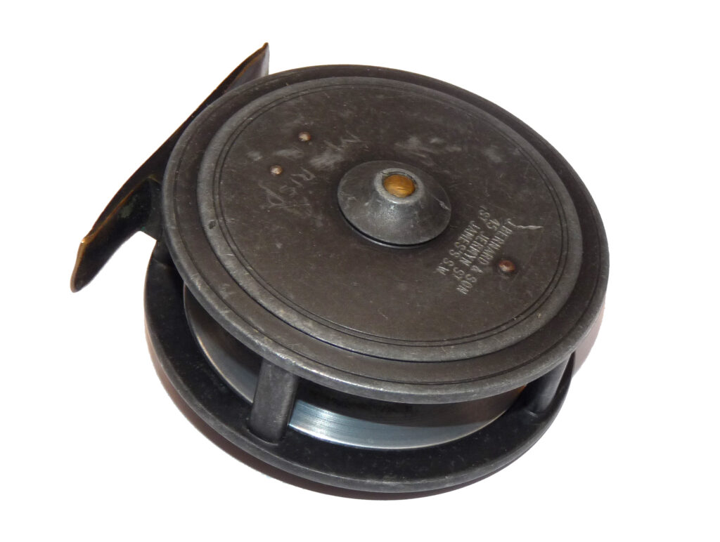 Alternative view of J Bernard 45 Jermyn St London 3" vintage alloy fly reel by Dingley
