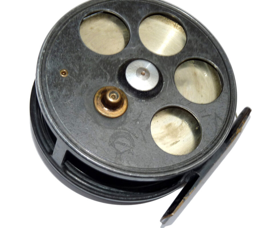 Farlows Barrett by J W Young vintage collectors Spinning Reel 4" with box