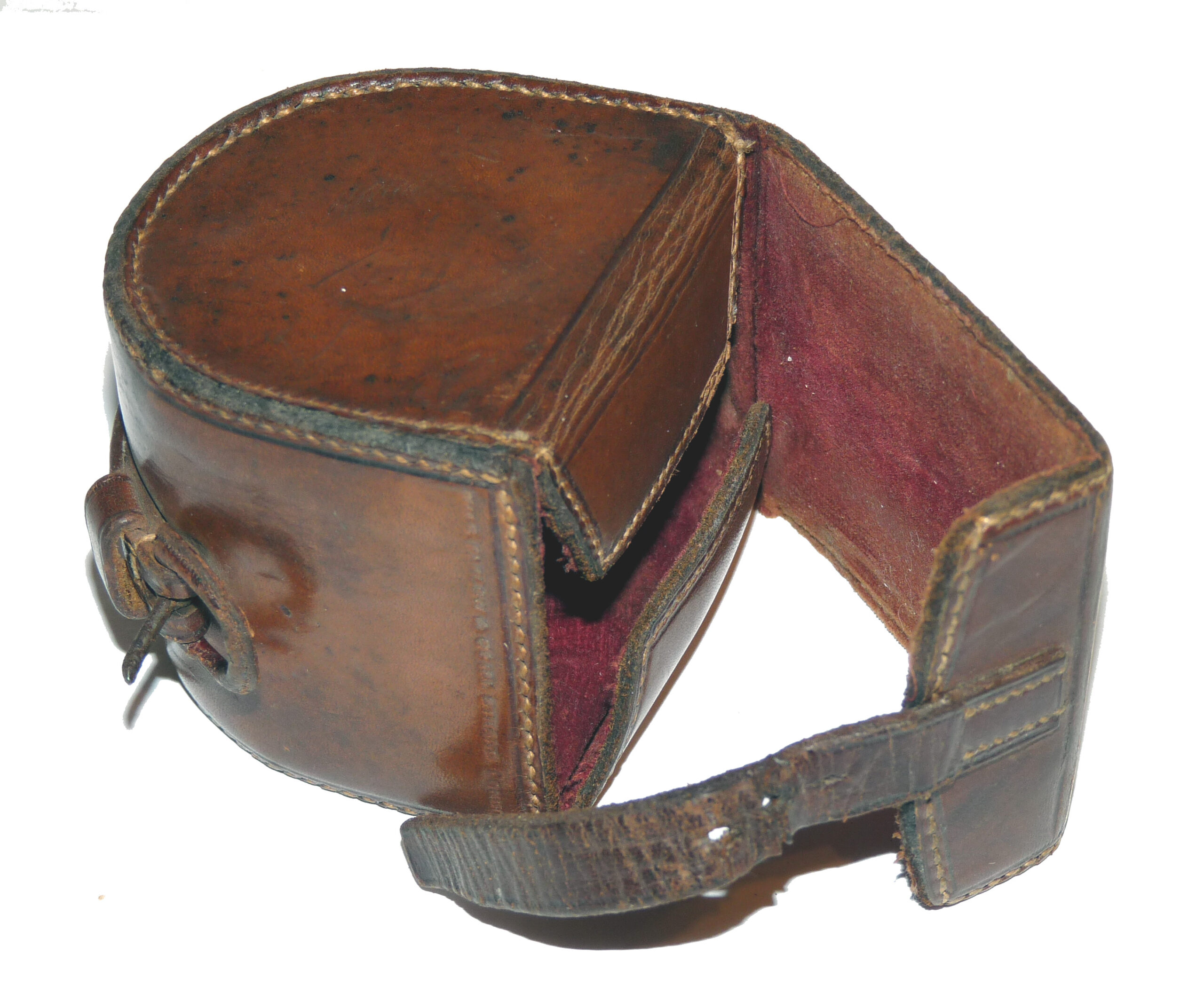 Chas Farlow antique block leather reel case for small trout fly reels - Image 2