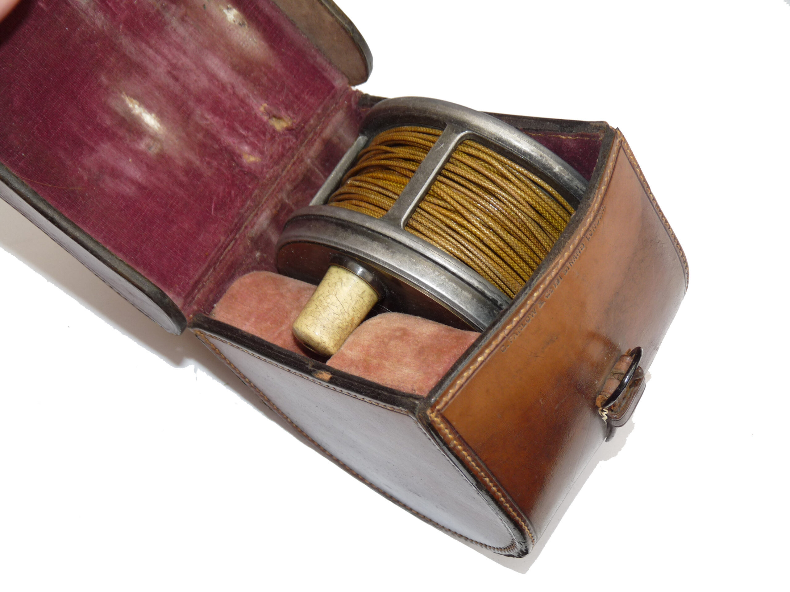 Farlow 4.5" brass faced antique salmon fly reel + Farlow leather case & silk line - Image 3