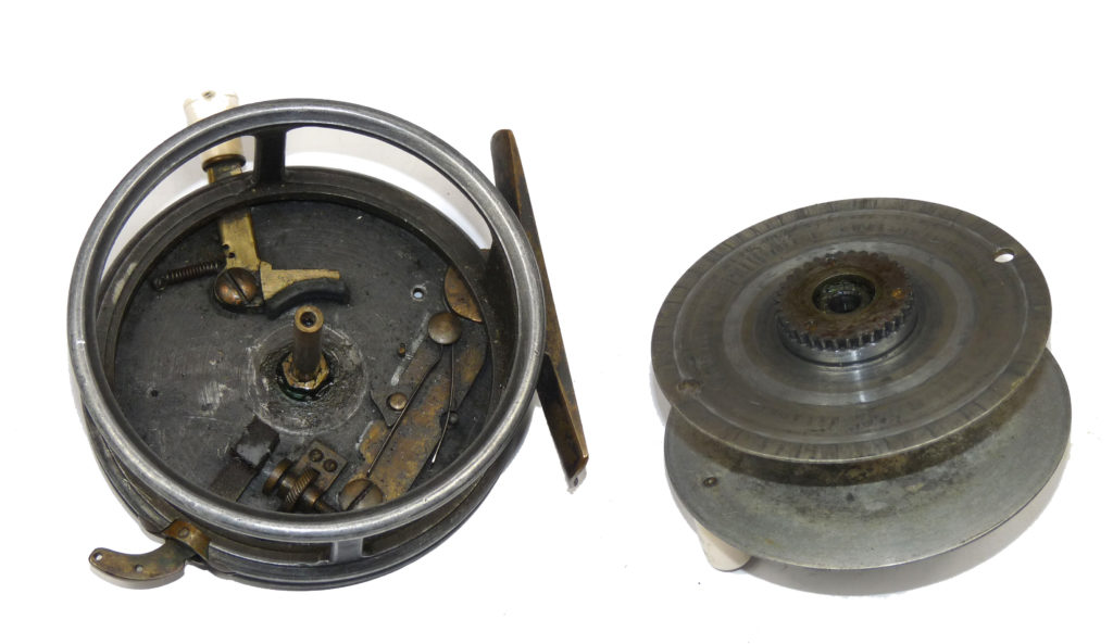 Farlow Livewire 4" vintage alloy bait casting reel - Image 4