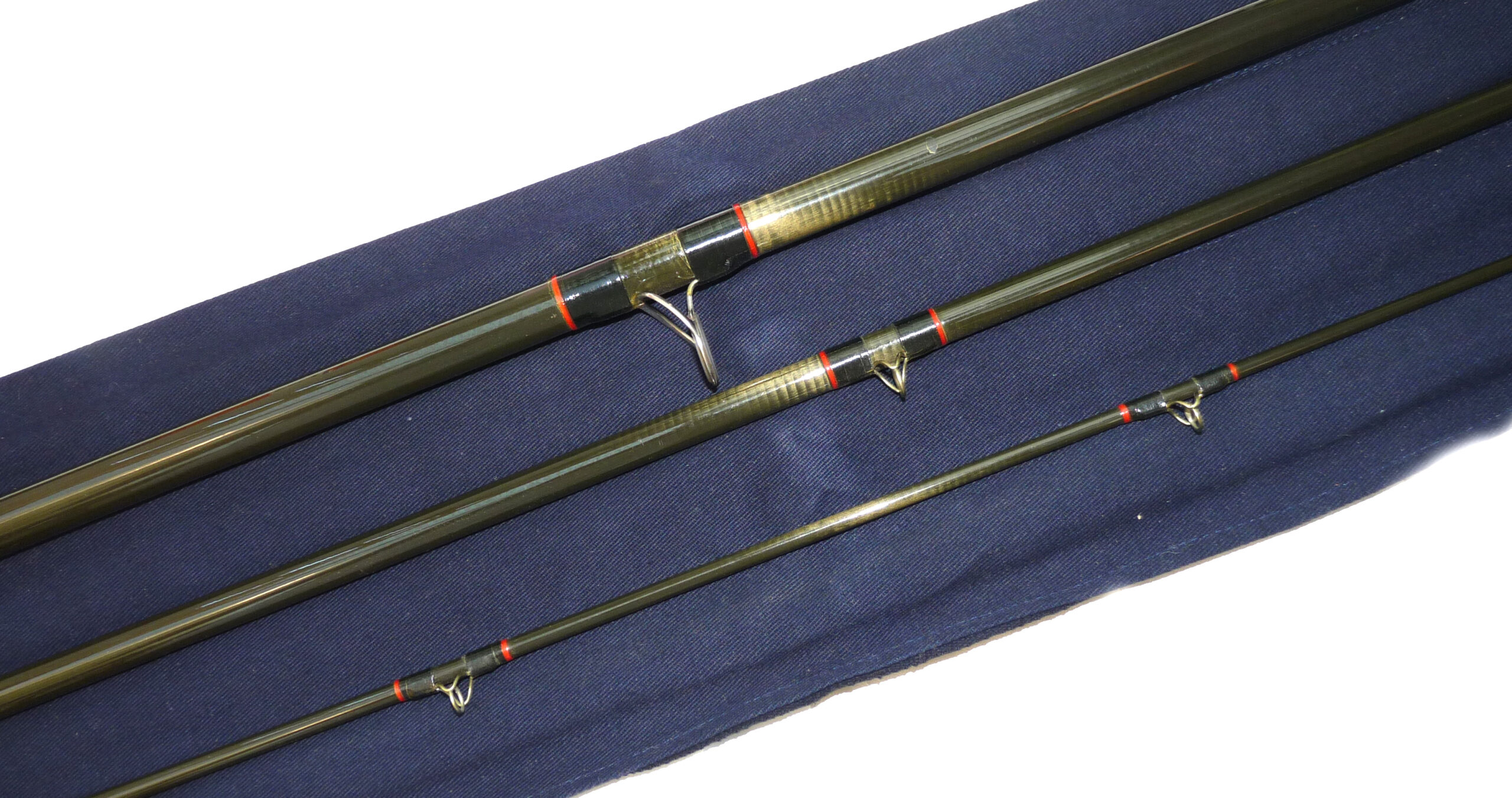 Hardy Graphite Salmon Fly rod, 15’4”, 3 piece line rate #10 for Spey and similar rivers + Hardy bag - Image 4