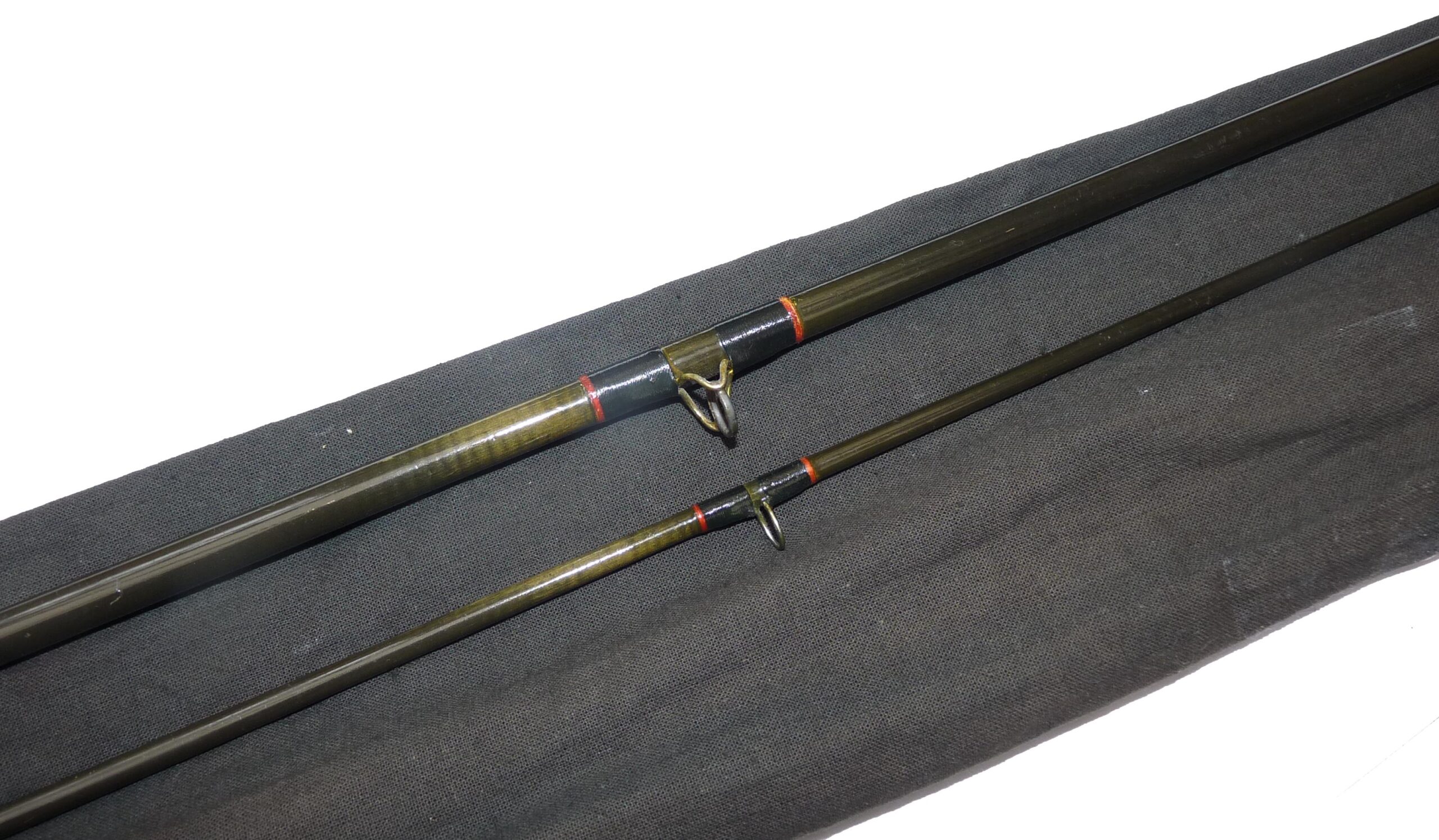 Richard Walker Farnborough 9’ 2 piece graphite classic trout fly rod, line rate #7/8 - Image 4