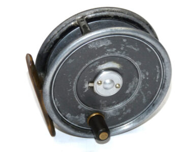 Hardy Uniqua 3-1/8" vintage alloy trout fly fishing reel 2 screw latch