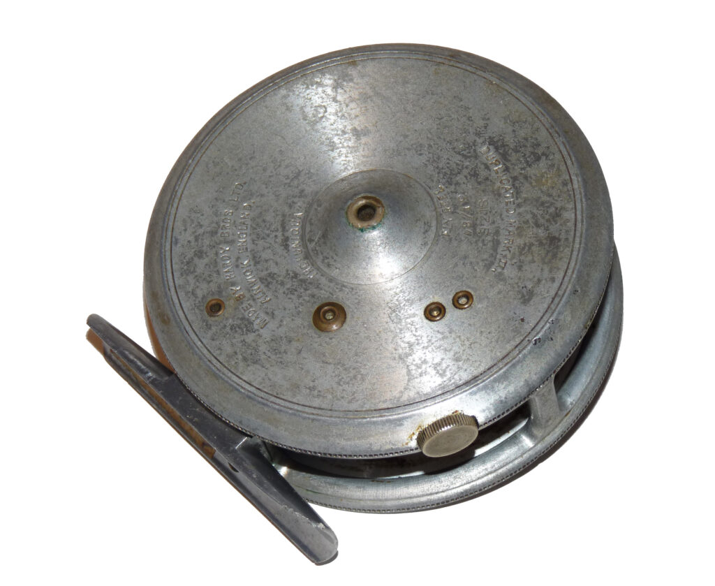 Hardy Uniqua 3-1/8" Spitfire bright finish fly reel Dup Mk2 with telephone latch for collector - Image 2