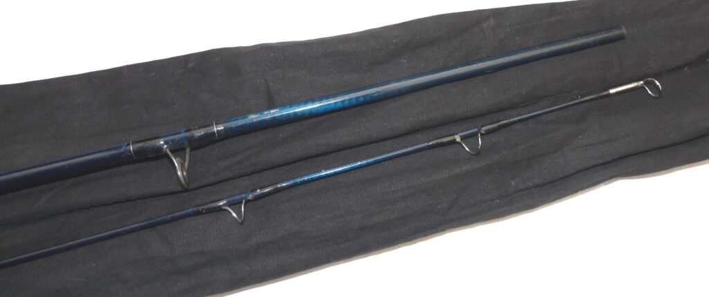 Kilwell Rod Co, New Zealand, Ocean Invader graphite saltwater fly rod, 9’ 2-piece, line #10/11 - Image 2