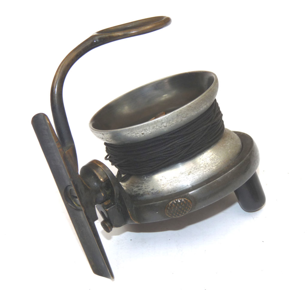 Malloch of Perth 2.5" Spool Alloy Patent Side Casting Trout Reel With All Original Finish RARE - Image 5