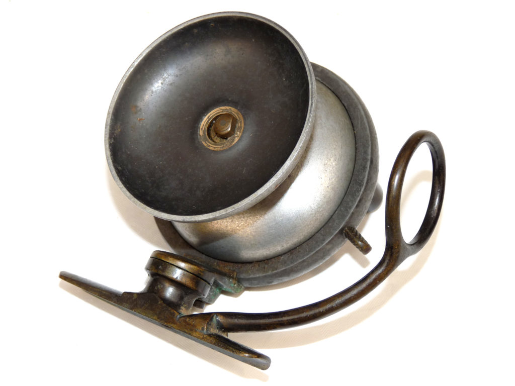 Malloch of Perth 3.5" alloy side casting reel c 1920,reversible drum & brass fittings - Image 2