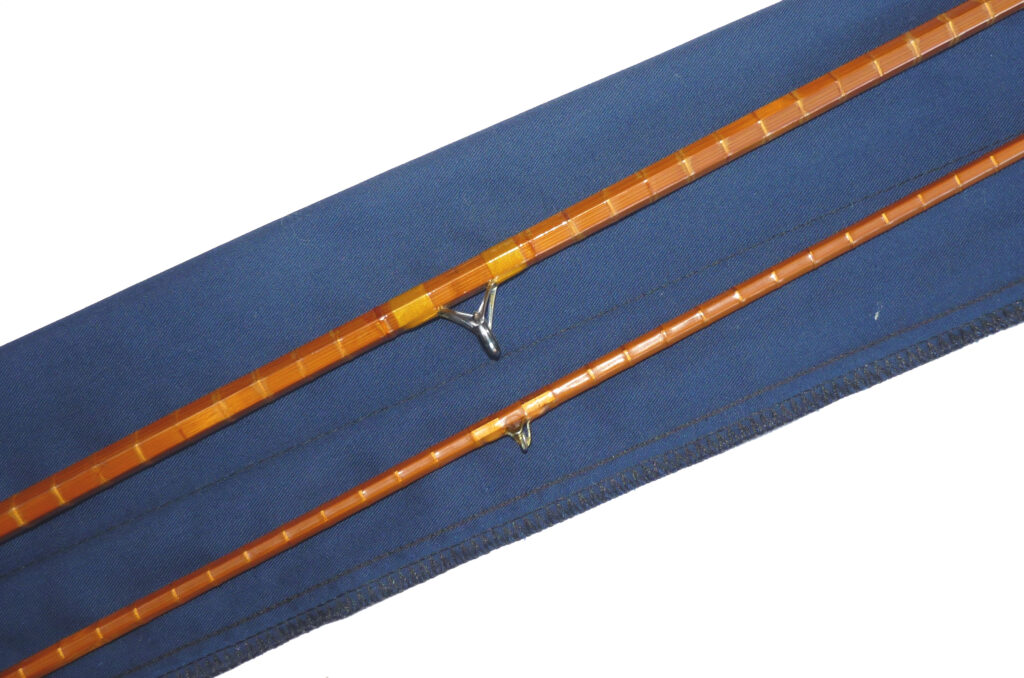 Oliver’s of Knebworth 10’ 2-piece split cane trout fly rod #7 with bag - Image 4